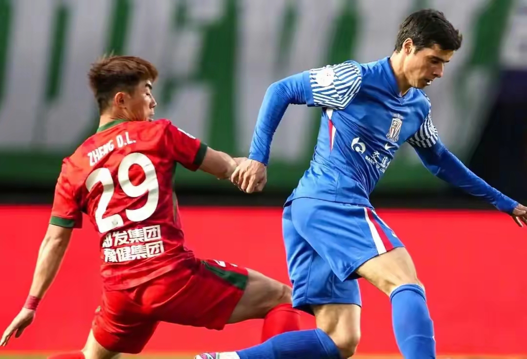 虎扑中文网包含足总杯今晚走向成谜，华盛顿奇才刷新队史纪录，质疑声仍在，控场能力受关注的词条