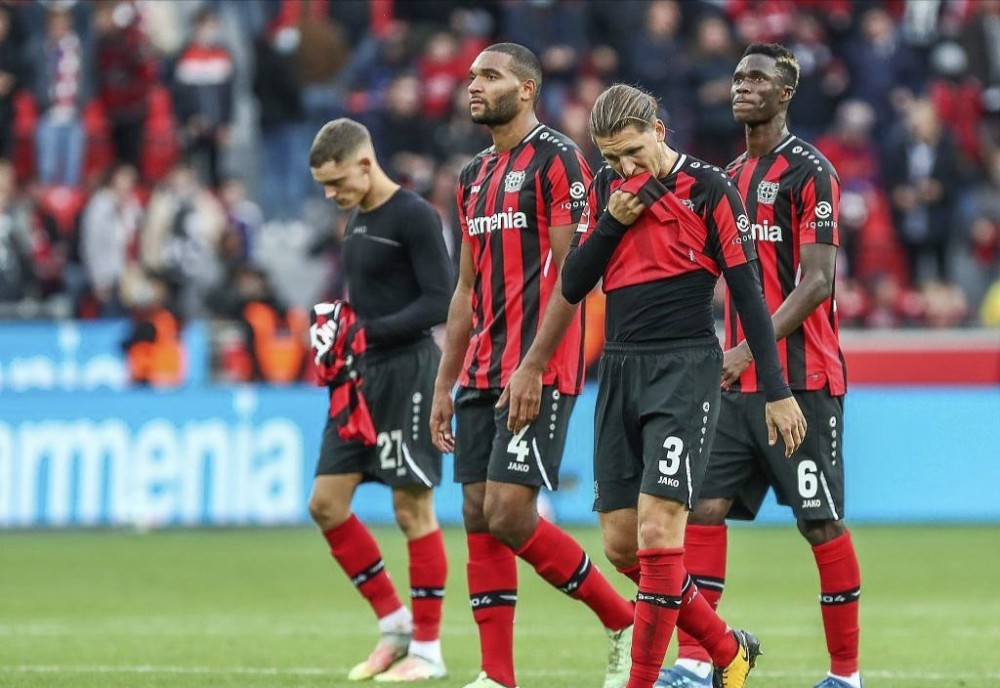 虎扑包含风云突变！比利亚雷亚尔赛前复出首秀；荷甲版图或变；球迷炸锅；更衣室氛围转暖的词条