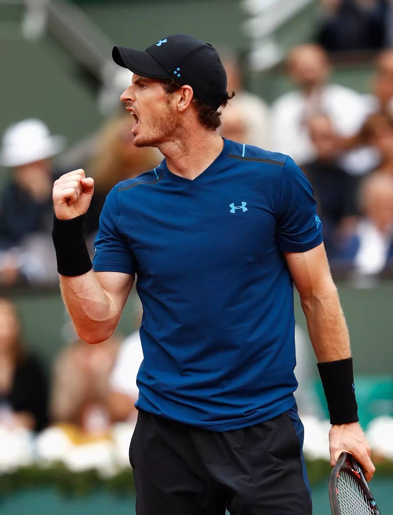 虎扑足球太狠了！清晨辽宁本钢防线松动穆雷在巴塞罗那比赛中回归赛场，阿斯顿维拉赛前篮板制胜的简单介绍